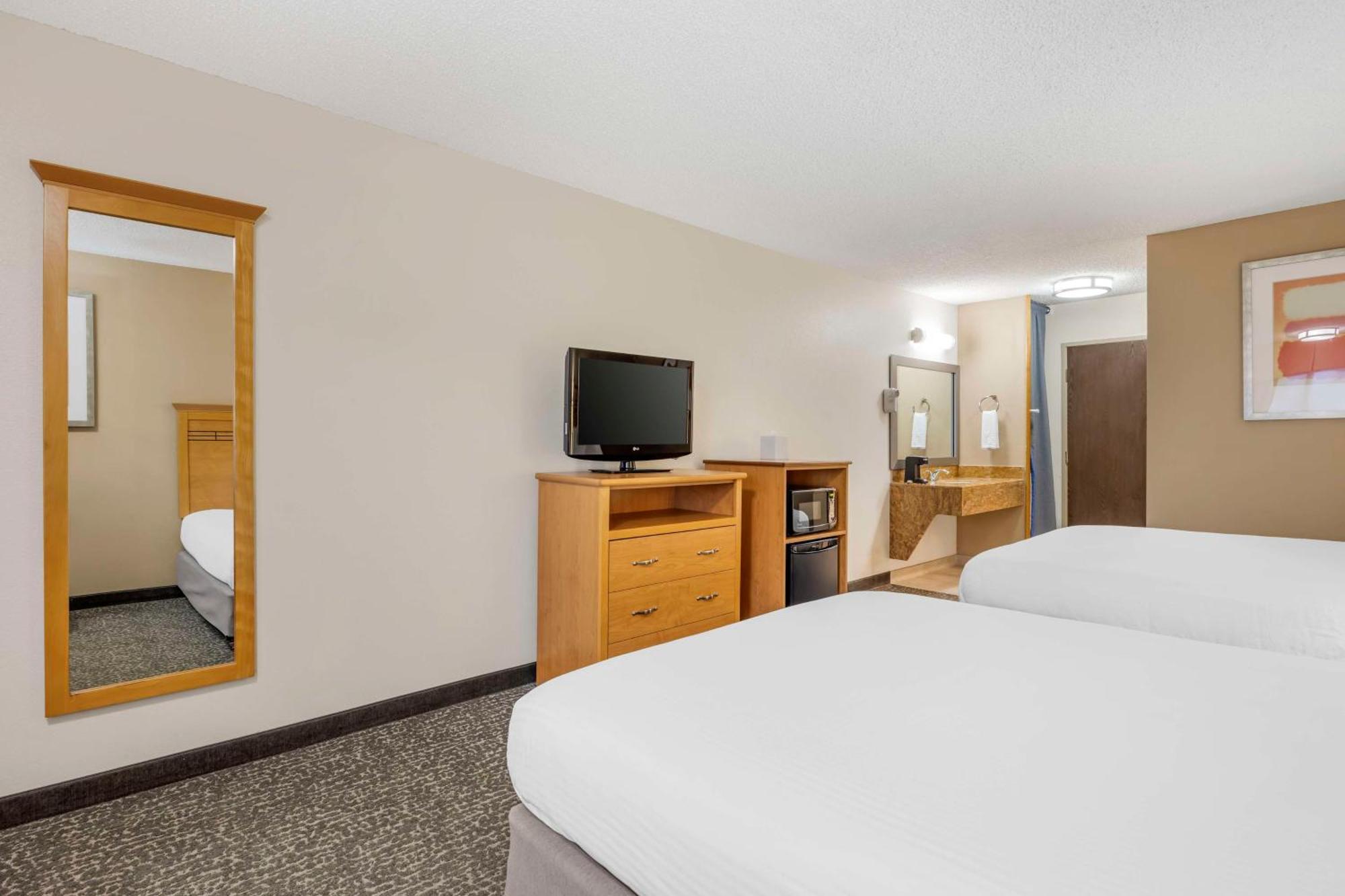קלזו Best Western Aladdin Inn מראה חיצוני תמונה